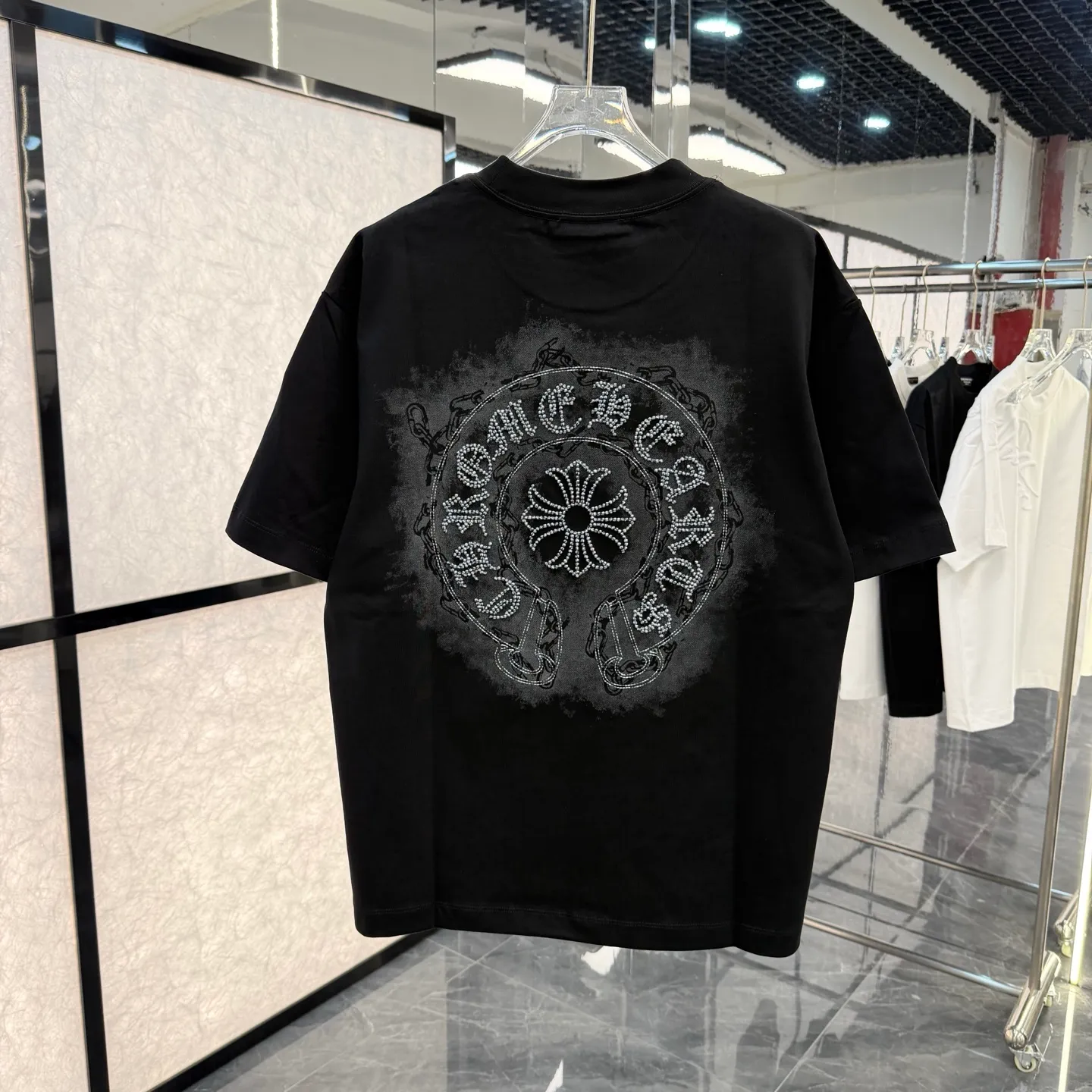 115 : 26 : g Size：S M L XL 2XL : : ( ) : Same Style :Black White : :In Stock Quality